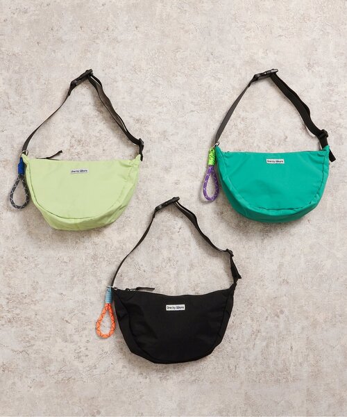 BREEZE（ブリーズ）の「one by more ハーフムーンショルダーバック（ショルダーバッグ・キッズ・グリーン/ライム/ブラック・FREE）」の22枚目の写真