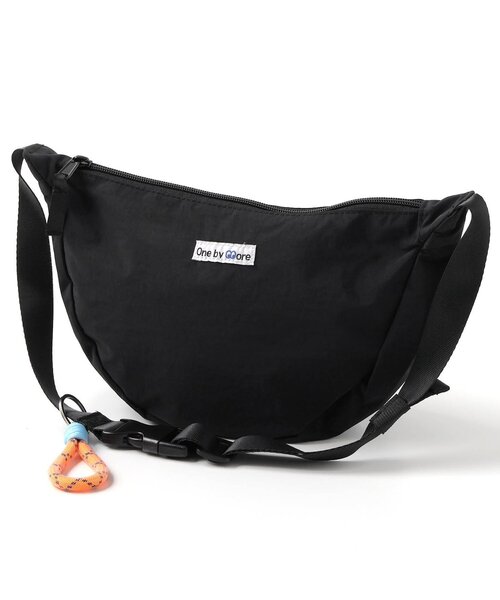 BREEZE（ブリーズ）の「one by more ハーフムーンショルダーバック（ショルダーバッグ・キッズ・グリーン/ライム/ブラック・FREE）」の18枚目の写真