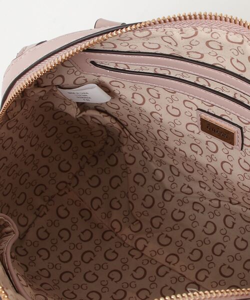 Guess（ゲス）の「RADLEIGH Box Satchel ボストンバッグ  （ハンドバッグ・レディース・ライトピンク・ONE SIZE）」の15枚目の写真