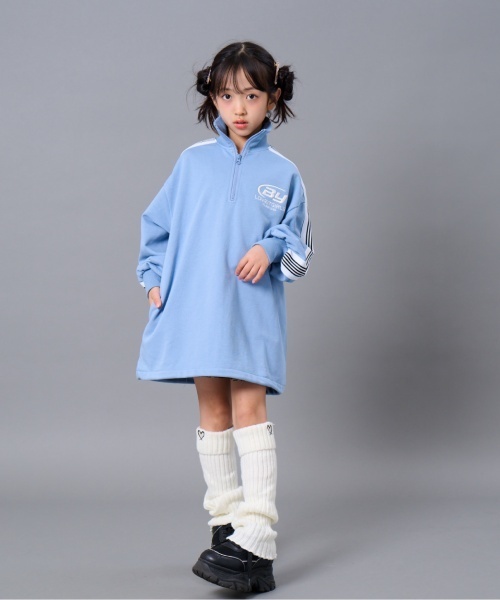 by LOVEiT（バイラビット）の「ハーフジップチュニック（ワンピース・キッズ・サックスブルー/ネイビー・150cm/140cm/160cm/120cm/130cm）」の2枚目の写真