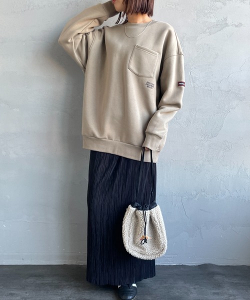 MARMOT（マーモット）の「[Marmot/マーモット] 別注 ワンポイントロゴ ポケットスウェット（スウェット・レディース・ブラック/ベージュ・XL/L/M/S）」の11枚目の写真