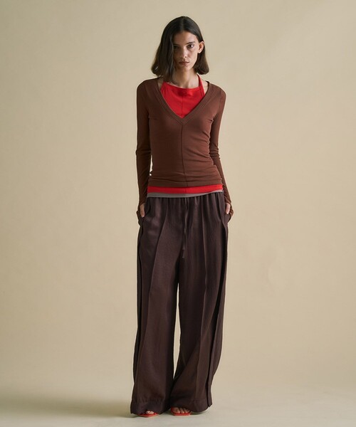 UNITED TOKYO(ユナイテッドトウキョウ)の「【3way】Cool Cotton Cami & Long Tee|ウォッシャブル/細見え/レイヤードトップス(Tシャツ/カットソー・レディース・ブラウン/ブラック/ベージュ・FREE)」の18枚目の写真