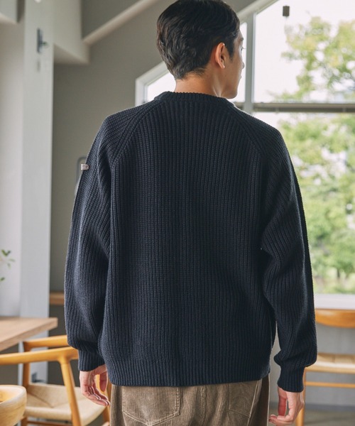 マルチコンフォートニット オーバーサイズ ラグラン クルーネックプル