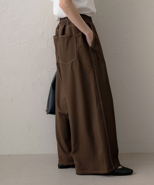 NOAHL(ノアル)の「【NOAHL】ステッチワイドイージーパンツ(その他パンツ・レディース・カーキ系/ブラウン・M/S)」の1枚目の写真