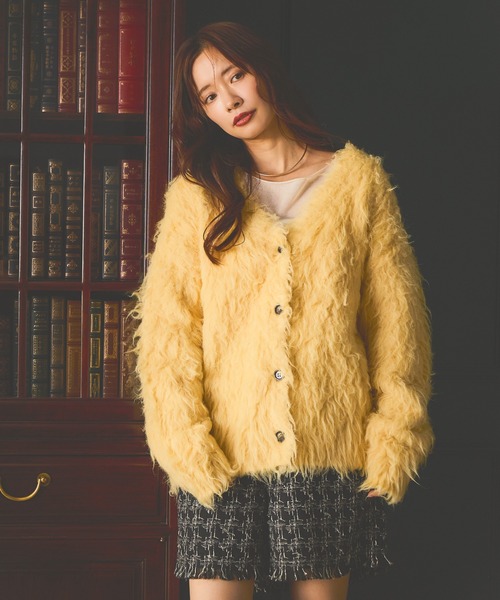 mysty woman（ミスティウーマン）の「カラーシャギーカーディガン　581532（カーディガン/ボレロ・レディース・グレー/アイボリー/イエロー・FREE）」の3枚目の写真