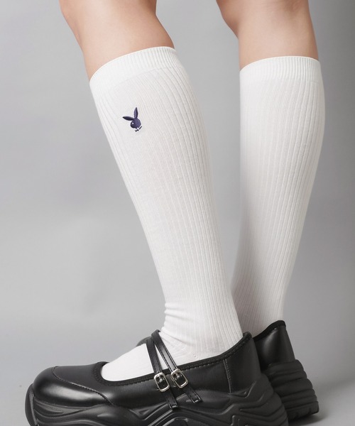 PLAYBOY(プレイボーイ)の「【PLAYBOY/プレイボーイ】ハイソックス(ソックス/靴下・レディース・ホワイト/ネイビー・ONESIZE)」の6枚目の写真