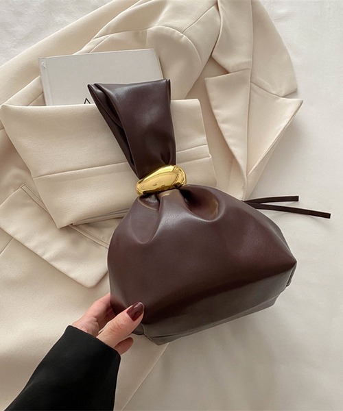 folka(フォルカ)の「9C79 ワンハンドルミニ巾着バッグ(ハンドバッグ・レディース・ブラック/ブラウン・ONESIZE)」の1枚目の写真