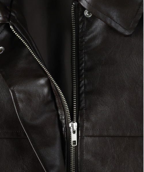 Right-on(ライトオン)の「【HONEYSUCKLE ROSE】フライトジャケット(レザー 洗練シルエット カジュアル フォーマル)(ブルゾン・レディース・ブラック/ブラウン・M/L)」の4枚目の写真