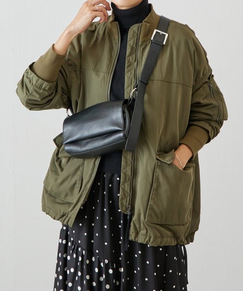 【新品未使用】BEARDSLEY ビアズリー レザーボディバッグ　ブラウン ビアズリー BEARDSLEY レザーボディバッグ （beige） -靴