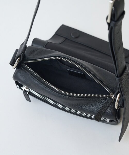 ミニレザーボディバッグ（ショルダーバッグ）｜BEARDSLEY（ビアズリー