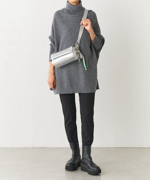 ミニレザーボディバッグ（ショルダーバッグ）｜BEARDSLEY