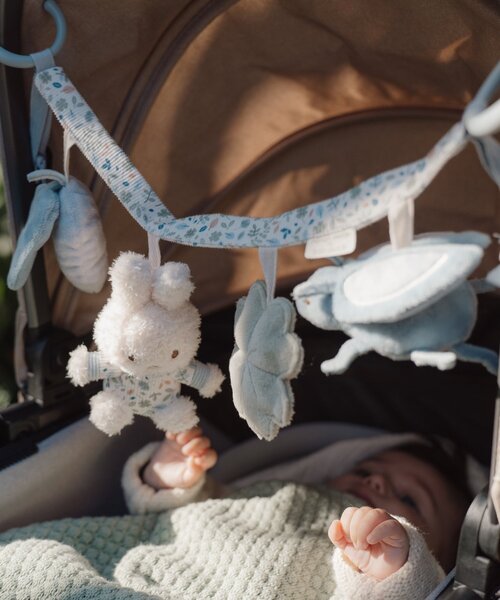 BIRTHDAY BAR（バースデイバー）の「【MIFFY　ミッフィー】x Little Dutch　ストローラートイ（ベビーカー/ベビーカー用品・キッズ・ピンク/ブルー・0）」の4枚目の写真