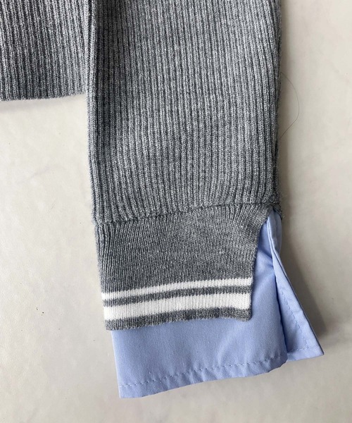 AS KNOW AS plus（アズノゥアズプラス）の「♪ワンポイントブランドロゴ刺繍 ドッキングシャツVネックカーディガン（カーディガン/ボレロ・レディース・グレー系/ネイビー系/ブラウン系・FREE）」の4枚目の写真