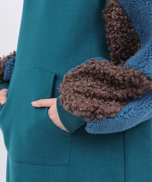 チチカカ（チチカカ）の「裏起毛ｘボアスリーブフードワンピース（ワンピース・レディース・ベージュ/チャコールグレー/ブルーグリーン・FREE）」の14枚目の写真