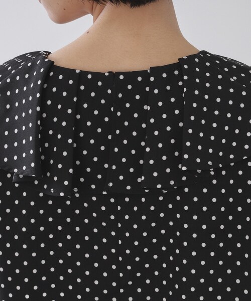 OPAQUE.CLIP（オペークドットクリップ）の「ドットプリントラッフルブラウス【洗濯機OK】（シャツ/ブラウス・レディース・ホワイト系3/ブラック系・38/40/36）」の15枚目の写真