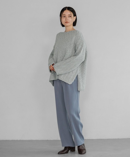 A part by（アパートバイ）の「サテンタックストレートパンツ（スラックス・レディース・ブラック/アイボリー/ブルー系その他3・SMALL/MEDIUM）」の4枚目の写真