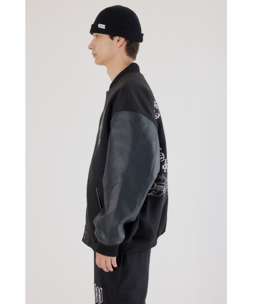 RODEO CROWNS WIDE BOWL(ロデオクラウンズワイドボウル)の「Blackletter スタジャン(スタジャン・メンズ・ブラック・LARGE/MEDIUM)」の10枚目の写真