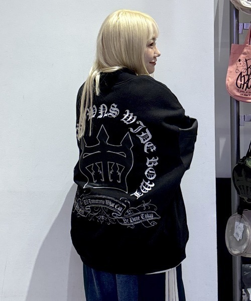 RODEO CROWNS WIDE BOWL(ロデオクラウンズワイドボウル)の「Blackletter スタジャン(スタジャン・メンズ・ブラック・LARGE/MEDIUM)」の21枚目の写真