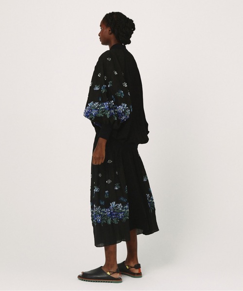 bedsidedrama（ベットサイドドラマ）の「Mosaic Garden Blouson（ブルゾン・レディース・ホワイト/ブラック・1/2）」の6枚目の写真