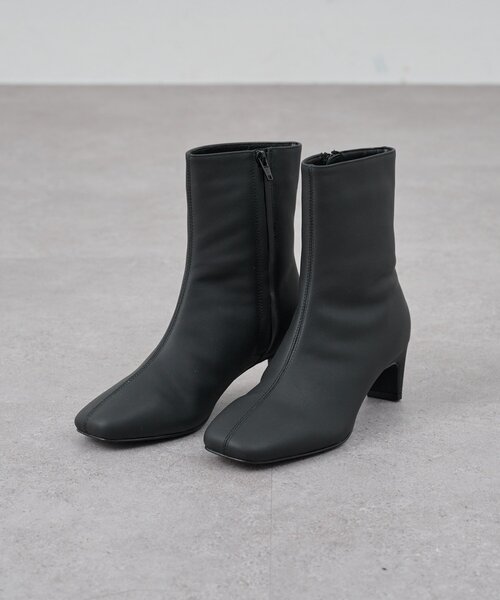 SHENERY（シーナリー）の「センターステッチレザーブーツ（ブーツ・レディース・ブラウン/ブラック・36/37/38）」の2枚目の写真