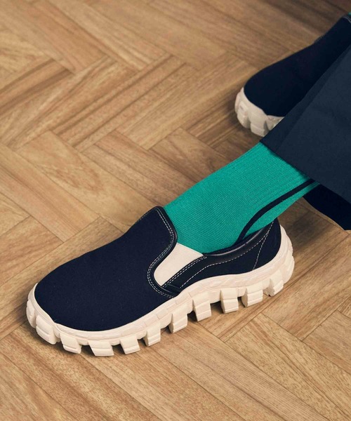 MAISON SPECIAL（メゾンスペシャル）の「《UNISEX》【SPECIAL SHOES FACTORY COLLABORATION】Rattling Sole Slip-on/ラトリングソールスリッポン【MAISON SPECIAL/メゾンスペシャル】（スニーカー・メンズ・マルチ/ブラック・28.5/25.5/26.5/27.5）」の2枚目の写真