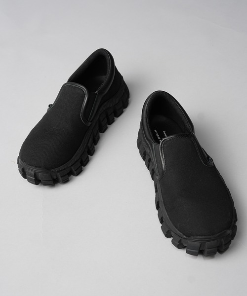 MAISON SPECIAL（メゾンスペシャル）の「《UNISEX》【SPECIAL SHOES FACTORY COLLABORATION】Rattling Sole Slip-on/ラトリングソールスリッポン【MAISON SPECIAL/メゾンスペシャル】（スニーカー・メンズ・マルチ/ブラック・28.5/25.5/26.5/27.5）」の7枚目の写真