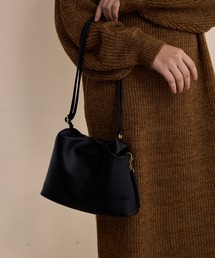 OLUN（オルン）の「nuance gather shoulder bag/ニュアンスギャザーショルダーバッグ（ショルダーバッグ）」