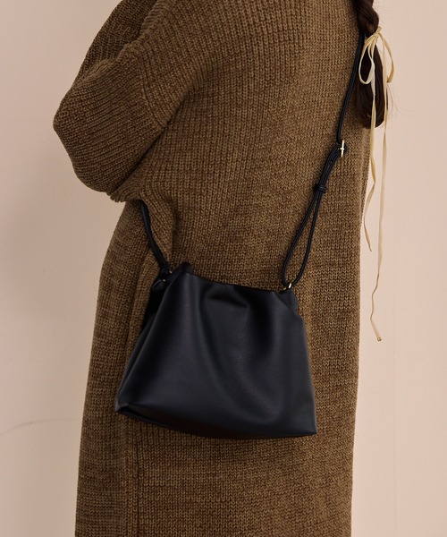 nuance gather shoulder bag/ニュアンスギャザーショルダーバッグ