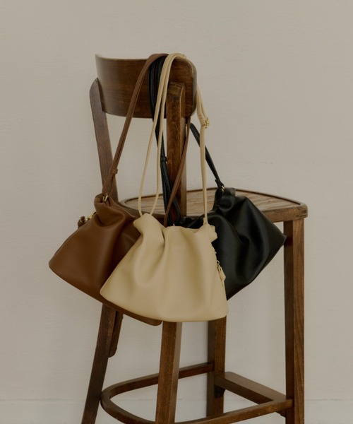 nuance gather shoulder bag/ニュアンスギャザーショルダーバッグ
