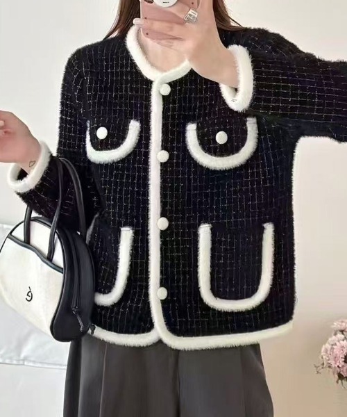 CLOTHY(クロシィ)の「【上品なラメが煌めく。クラシカルムードなツイード風ニット】シャギーニットグラフチェックジャケット(ノーカラージャケット・レディース・ブラック/オフホワイト・FREE)」の7枚目の写真