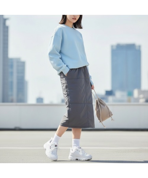 FILA（フィラ）の「Big graphic Sweatshirt（スウェット・レディース・ブラック/ライトブルー/オレンジ・S/M/L/XL）」の2枚目の写真