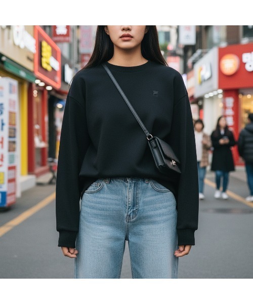 FILA（フィラ）の「Big graphic Sweatshirt（スウェット・レディース・ブラック/ライトブルー/オレンジ・S/M/L/XL）」の8枚目の写真