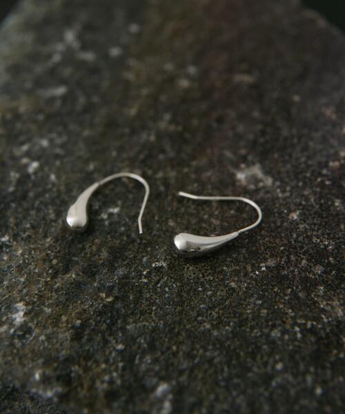 SMELLY（スメリー）の「SMELLY so　drop hook pierce（ピアス（両耳用）・レディース・シルバー・-）」の11枚目の写真