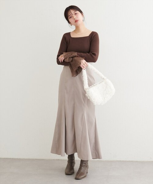 natural couture(ナチュラルクチュール)の「【WEB限定】袖フリルニット(ニット/セーター・レディース・ブラック/アイボリー/ブラウン・FREE)」の22枚目の写真