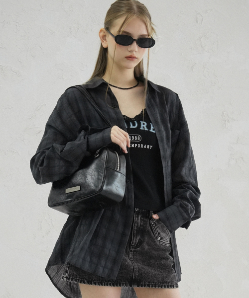 AVANDRESS(アバンドレス )の「Smith Overfit Check Shirt BLACK(シャツ/ブラウス・レディース・ブラック・LARGE/MEDIUM/X-LARGE/SMALL)」の10枚目の写真