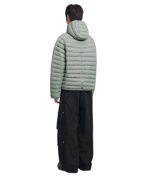 NOMANUAL(NOMANUAL)の「NUBES LIGHT DUCK DOWN - PALE KHAKI(ダウンジャケット/コート・レディース・その他・SMALL/MEDIUM/LARGE/X-LARGE)」の4枚目の写真