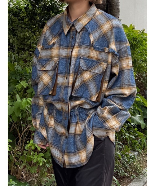 ELCHELE(エルチェレ)の「BLOUSING CHECK SHIRT(シャツ/ブラウス・レディース・ブラウン/グリーン/ブルー・FREE)」の3枚目の写真