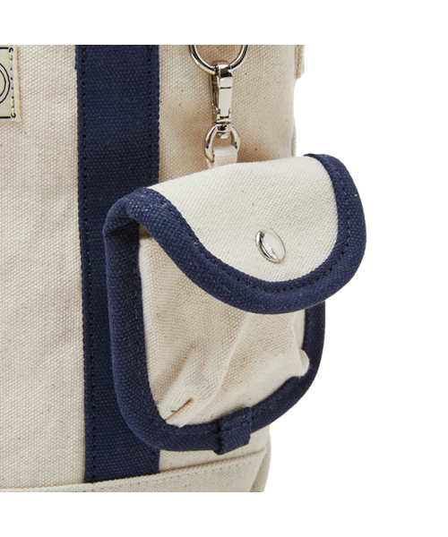 LAP（ラップ）の「EVERYDAY CANVAS TOTE BAG AR7AB401（トートバッグ・レディース・ネイビー/レッド・FREE）」の4枚目の写真