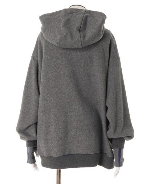 UN3D.（アンスリード）の「ARM COVER DOCKING ZIPUP HOODIE / アームカバードッキングジップアップフーディー（パーカー・レディース・ホワイト/ブラック/グレー・44/38）」の17枚目の写真