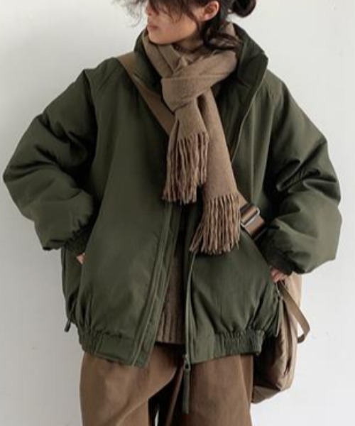 SHEPP(シープ)の「ハイネックパデッドブルゾン 中綿ジャケット(ブルゾン・メンズ・ブラック/カーキ/ブラウン・M/L)」の8枚目の写真