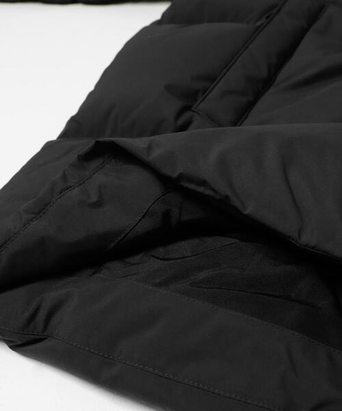 Pyrenex（ピレネックス）の「PYRENEX　ELAURA 2（ダウンジャケット/コート・レディース・ブラック/チャコールグレー・36）」の7枚目の写真