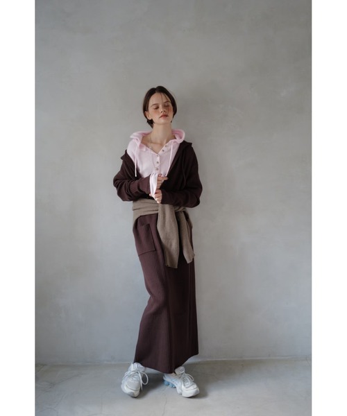TRUNC(トランクエイティーエイト)の「Hoodie Knit Dress(ワンピース・レディース・ブラウン/ブラック・FREE)」の9枚目の写真