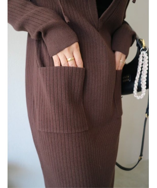 TRUNC(トランクエイティーエイト)の「Hoodie Knit Dress(ワンピース・レディース・ブラウン/ブラック・FREE)」の22枚目の写真