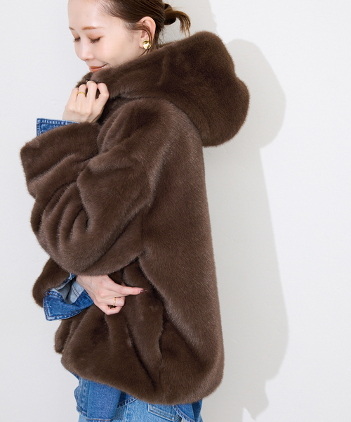 WEB限定/追加》FAKEファーフードブルゾン（その他アウター）｜SLOBE