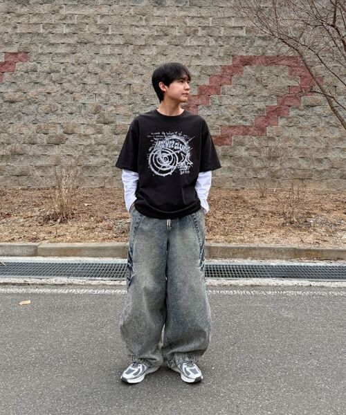 MOZMOZ(モズモズ)の「プラネットオーバーサイズピグメント半袖Tシャツブルー(Tシャツ/カットソー・レディース・その他・XL/XXL/M)」の7枚目の写真
