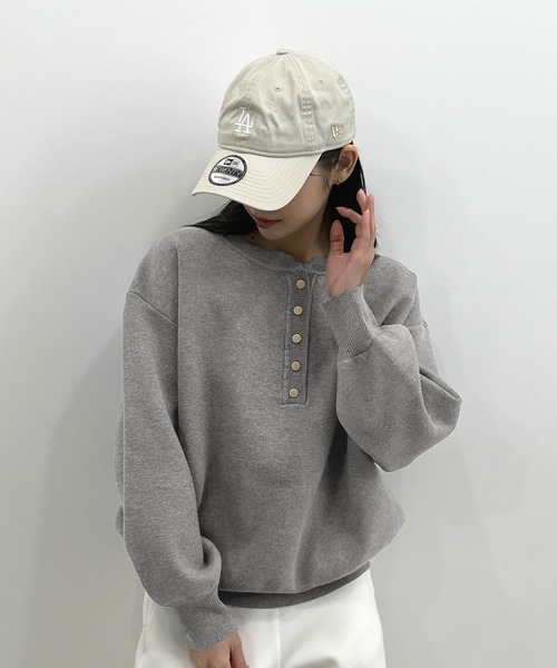 Futier land（フューティアランド）の「ヘンリーネックニットPO（ニット/セーター・レディース・ブラウン/オフホワイト/グレー・FREE）」の17枚目の写真
