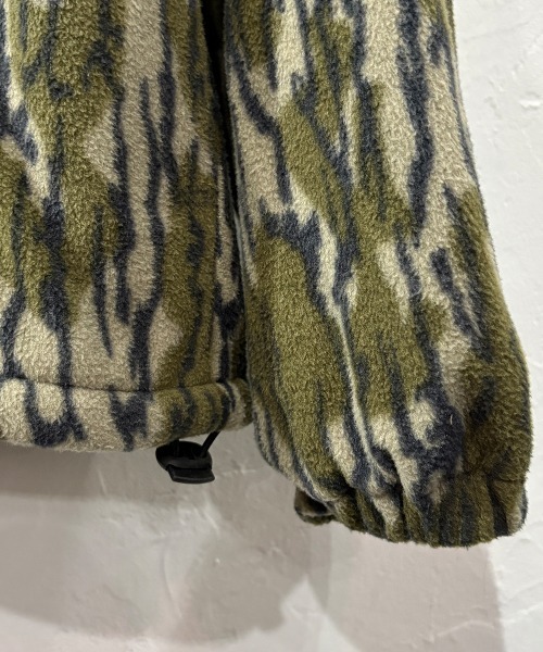 Beyond Basics（ビヨンド ベーシックス）の「WORLD FAMOUS SPORTS [ワールド フェイマス スポーツ] / HOODED SHERPA FLEECE JACKET / フリースジャケット（ブルゾン・メンズ・カモフラージュ/リアルツリーカモ・XXL/XL/L/M）」の7枚目の写真