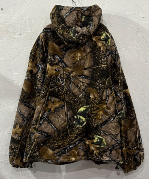 Beyond Basics（ビヨンド ベーシックス）の「WORLD FAMOUS SPORTS [ワールド フェイマス スポーツ] / HOODED SHERPA FLEECE JACKET / フリースジャケット（ブルゾン・メンズ・カモフラージュ/リアルツリーカモ・XXL/XL/L/M）」の9枚目の写真