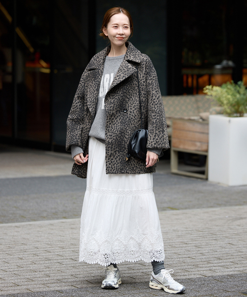 SLOBE IENA（スローブイエナ）の「CHARLOTTE ロゴニット（ニット/セーター・レディース・ベージュ/グレー/ブラック・FREE）」の9枚目の写真