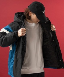 Reebok（リーボック）の「Padded Jacket REBOOT 90’s（ダウンジャケット/コート）」
